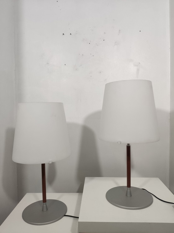 Image 1 of 2x Modern table lamp