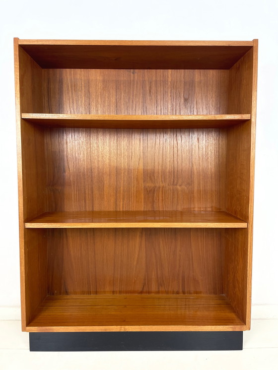 Image 1 of ES Møbler bookcase