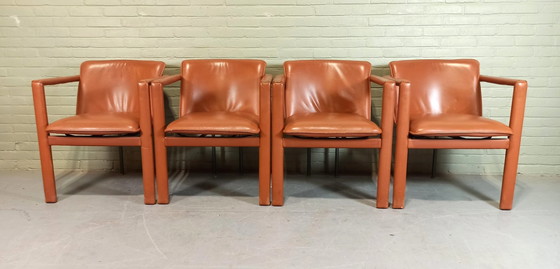 Image 1 of 4 Leolux Cachucha leather chairs, Hugo de Ruiter