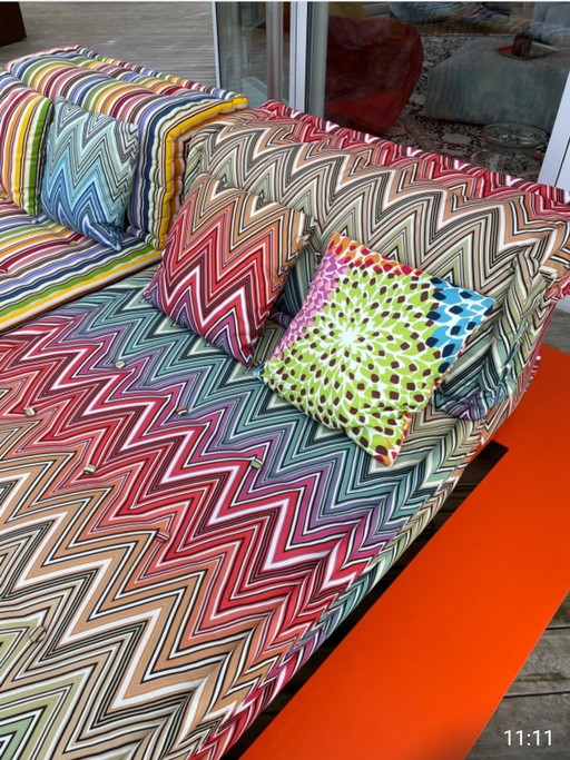 2x Roche Bobois outdoor Liege Mah Jong Missoni chair – tuinstoelen, Metal, Textile, Modern (photo 2 of 6)
