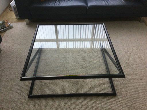 Harvink Z-Coffee table