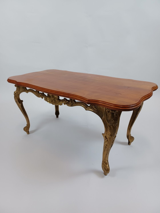 Image 1 of Vintage coffee table