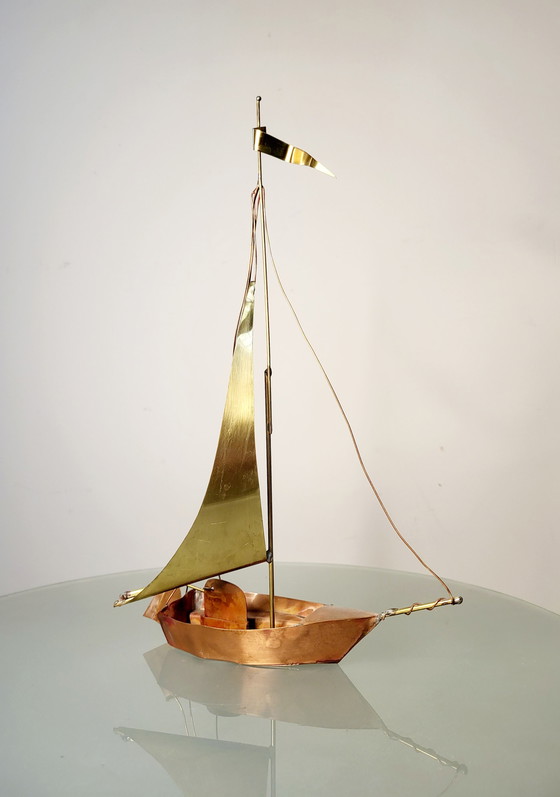 Image 1 of Artwork sailing boat, Daniel D'Haeseleer, Hollywood Regency style, Copper and brass, 1970s, Belgium