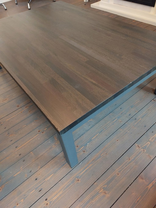 Arco Coffee table