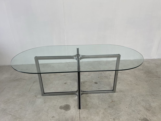 Image 1 of Vintage dining table