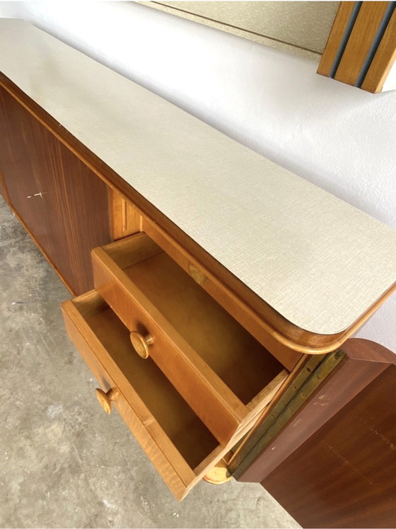 Image 1 of Credenza vintage e pezzo d'arte decorativa abbinato della nave da crociera "SS Rotterdam"