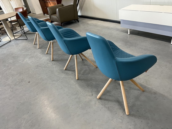 Image 1 of 4 chaises de salle à manger Molinari Ginger en cuir bleu