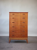 Commode vintage en teck convexe