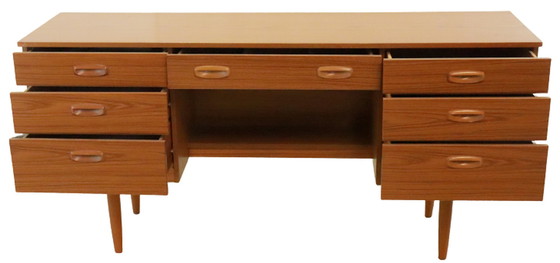 Image 1 of Bureau vintage de Schreiber 'Birkenhead'