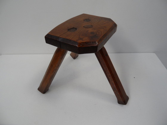 Image 1 of Tabouret de lait vintage en chêne