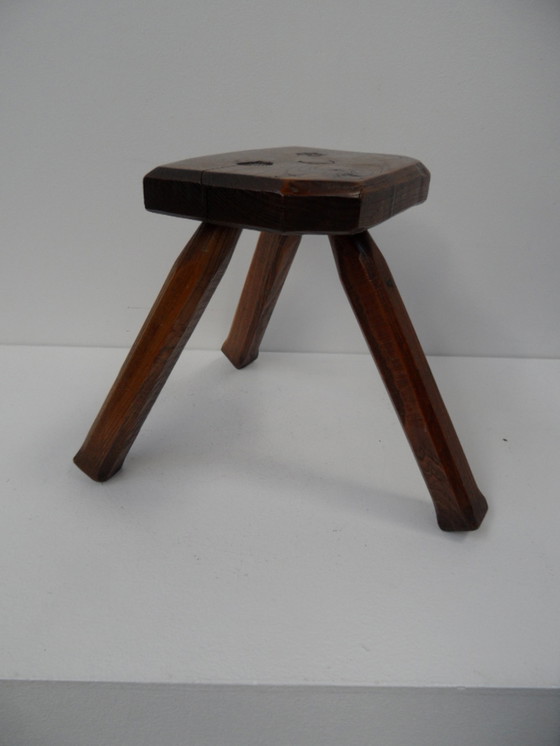 Image 1 of Tabouret de lait vintage en chêne