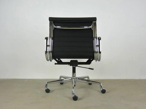 Image 1 of Vita Ea 117 Office chair