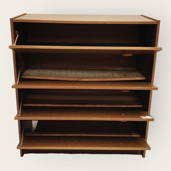 Image 1 of Meuble à chaussures vintage