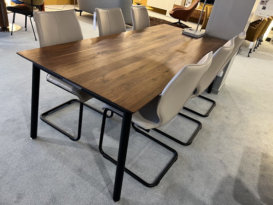 Image 1 of Brees New world Luna Dining table walnut wood