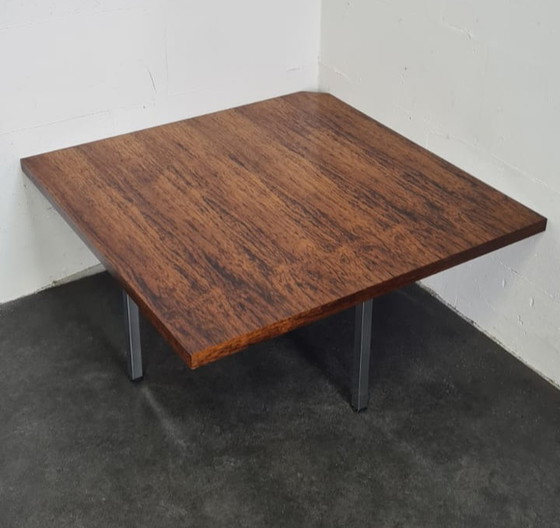 Image 1 of Table d'angle vintage