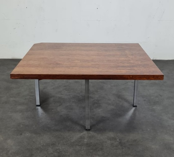 Image 1 of Table d'angle vintage