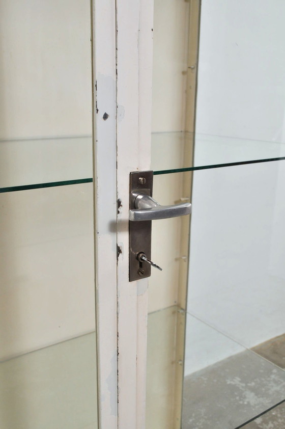 Image 1 of Armadietto dei medicinali d'epoca