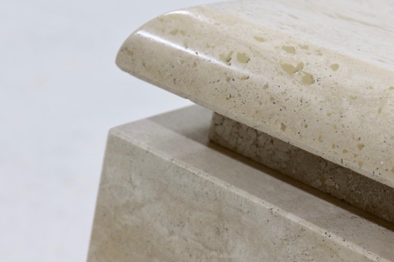 Image 1 of Table basse vintage en travertin