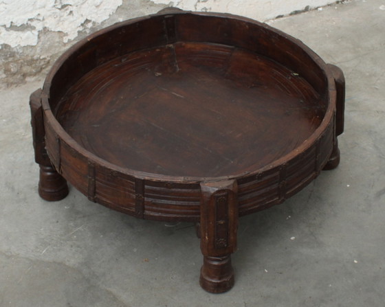Image 1 of Table basse vintage en chakki