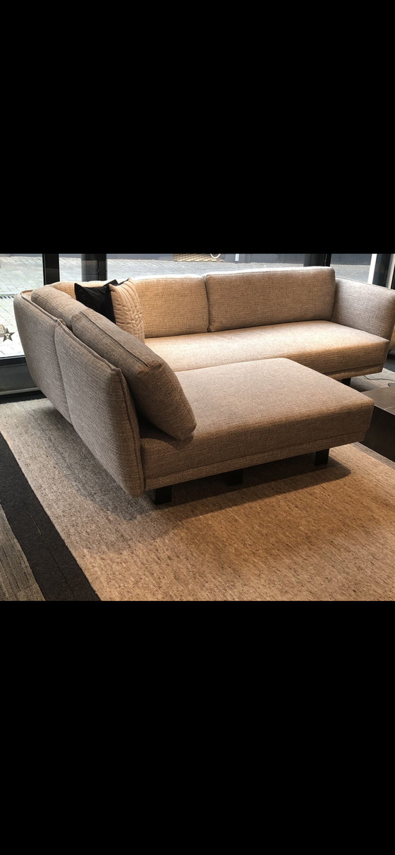 Image 1 of Moome corner sofa