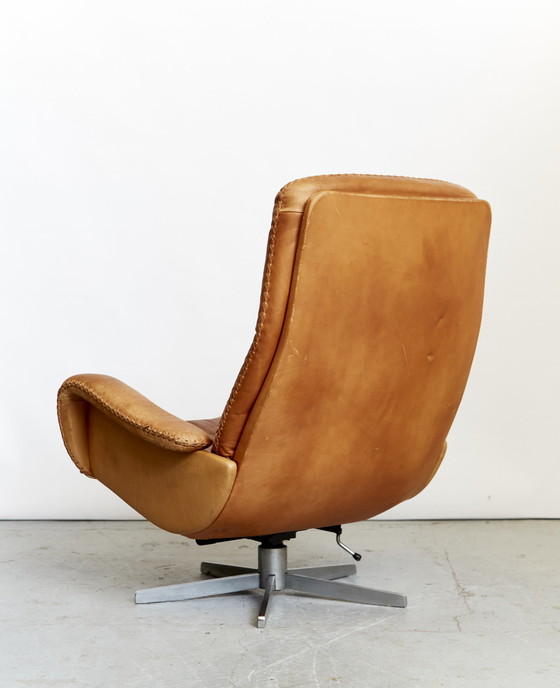 Image 1 of De Sede S231 "James Bond" Swivel Armchair