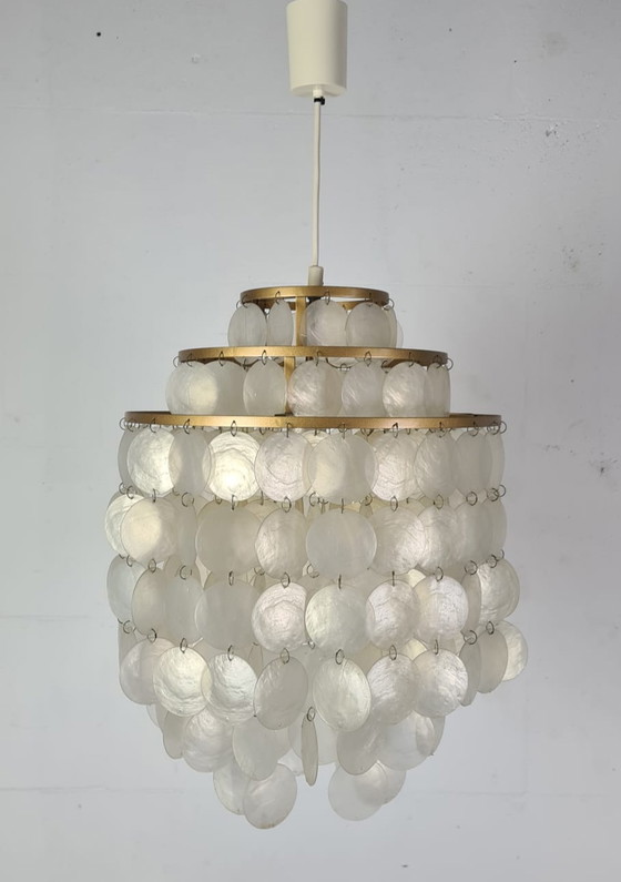 Image 1 of Vintage shell lamp