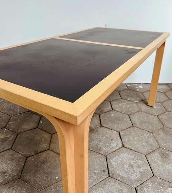 Image 1 of Magnus Olesen Rud Thygesen et Johnny Sørensen Table