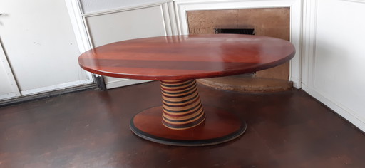 Studio Mesa conference table