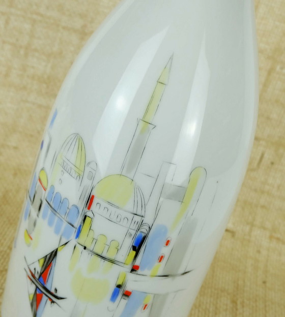 Image 1 of immense vase en porcelaine hutschenreuther 1950s peint à la main ville méditerranéenne