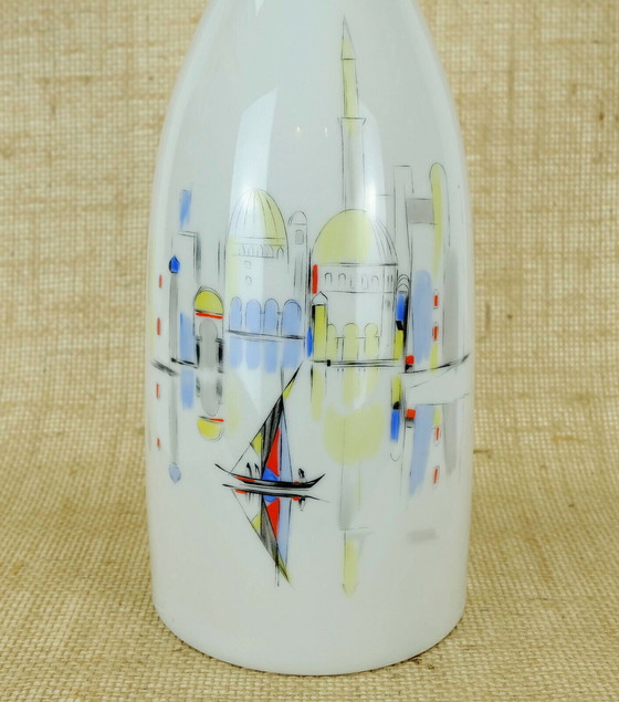 Image 1 of immense vase en porcelaine hutschenreuther 1950s peint à la main ville méditerranéenne