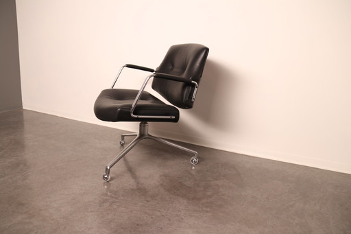 Jorgen Kastholm & Preben Fabricius armchair