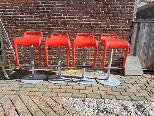 4x Segis noon Italian design bar stools red