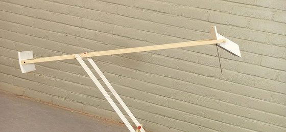 Image 1 of Vintage Richard Sapper voor Artemide Tizio tafellamp