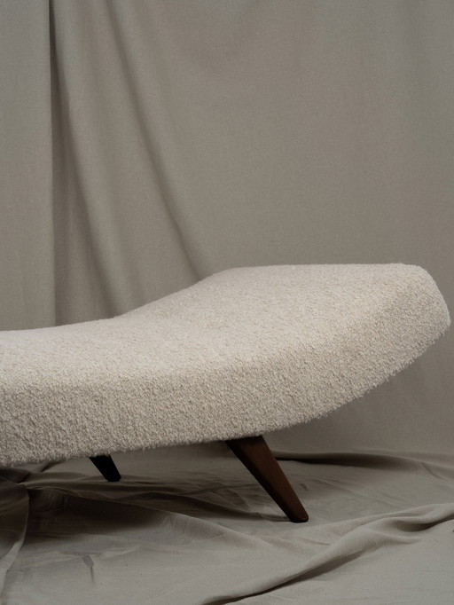 Danish teak Daybed in wool fabric