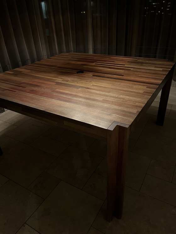 Image 1 of Linteloo dining table