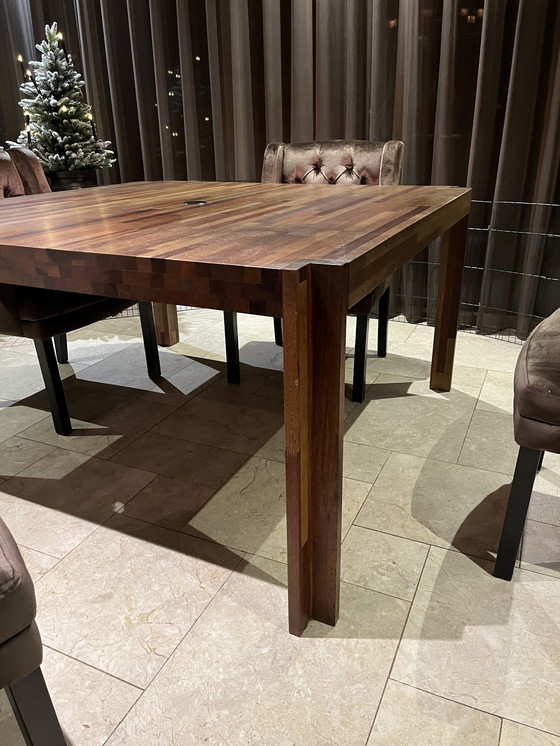 Image 1 of Linteloo dining table