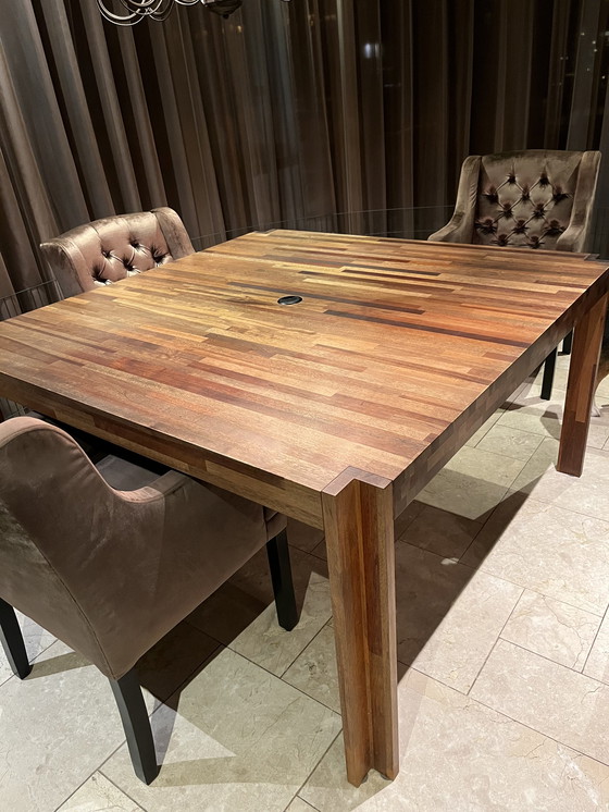 Image 1 of Linteloo dining table