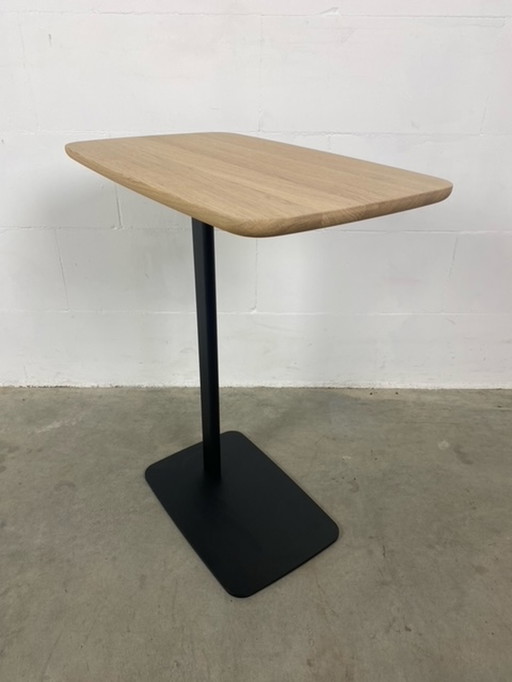 Arco Utensils side table