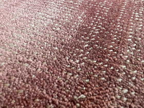 Image 1 of Leolux Patna carpet Burgundy