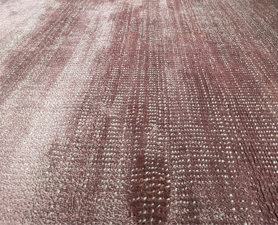 Image 1 of Leolux Patna carpet Burgundy