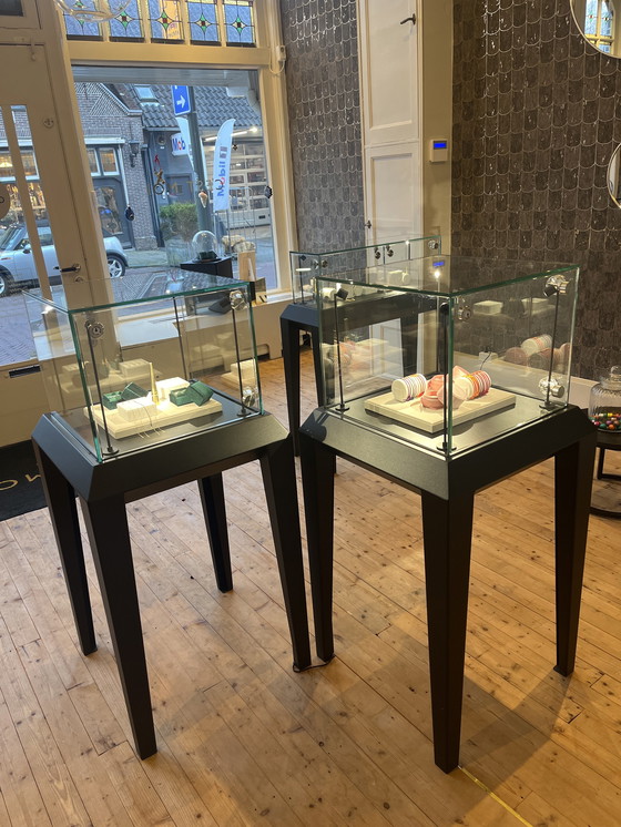 Image 1 of 2x Display cabinets with laminated glass