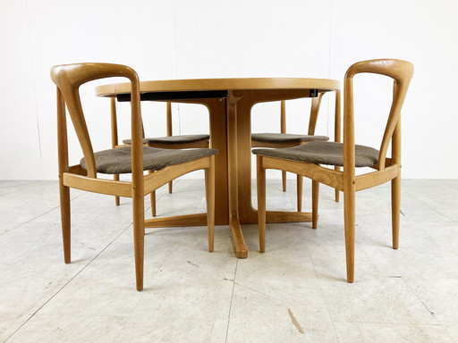 Uldum Mobelfabrik dining set by Johannes Andersen