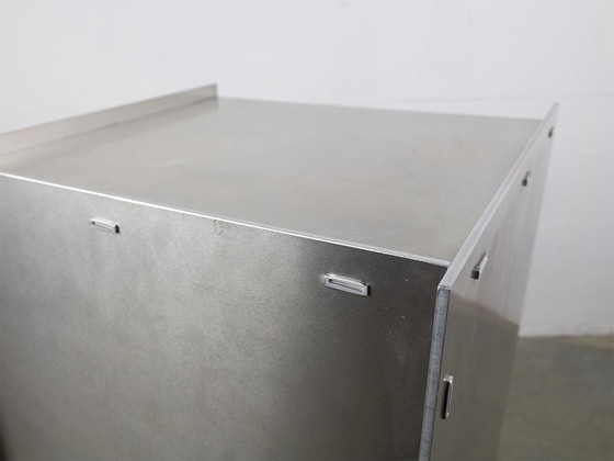 Image 1 of Frama Rivet table/boîte Alu design Jonas Trampedach