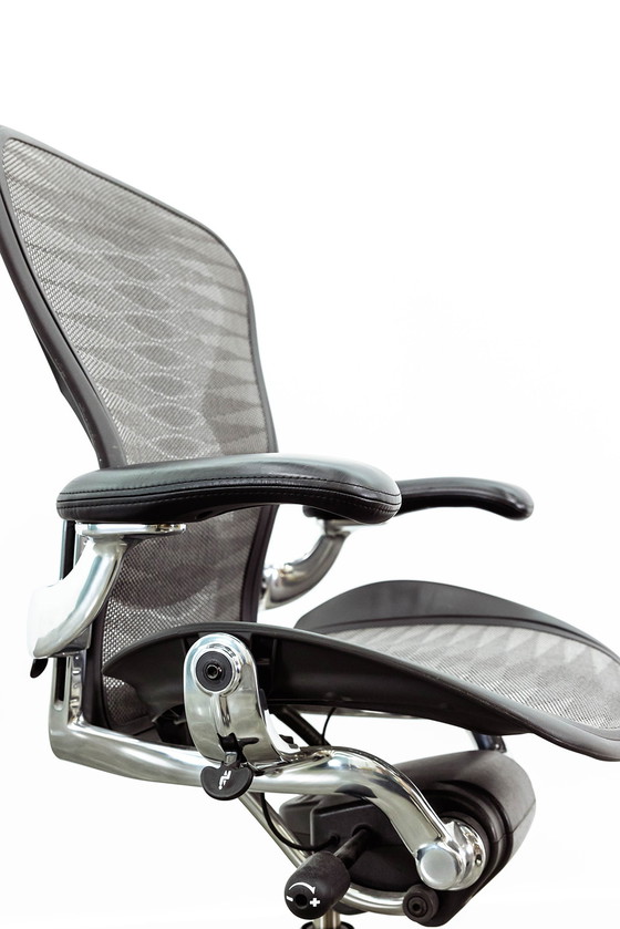 Image 1 of Aeron office chair