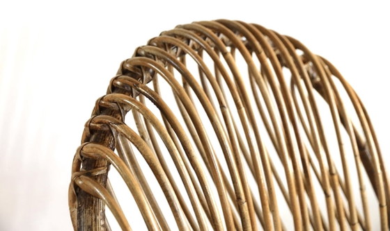 Image 1 of Fauteuil à bascule vintage en bambou