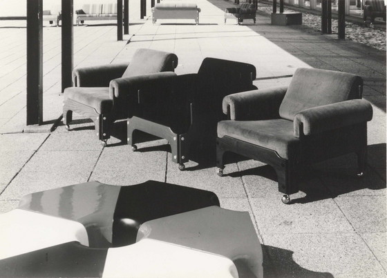 Image 1 of Model ‘SZ 85’ two seat sofa by Jan Pieter Berghoef for 't Spectrum 1968