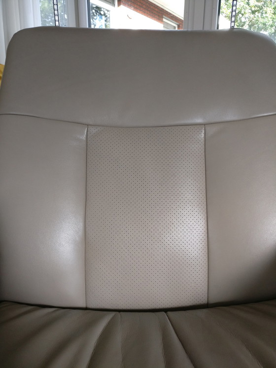 Image 1 of FlexLux Sense Relax Armchair