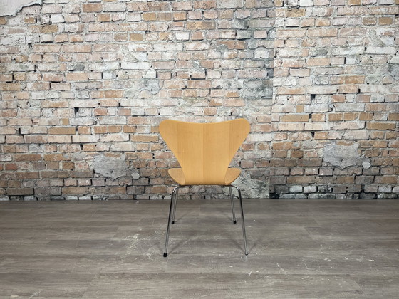 Image 1 of Fritz Hansen Butterfly wood - chair