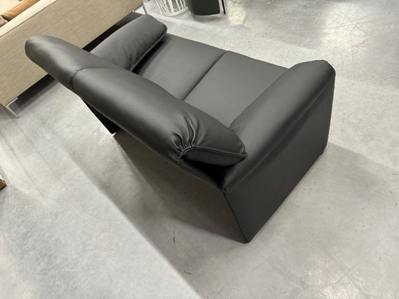 Image 1 of Leolux Bora Beta 2 seater sofa black leather