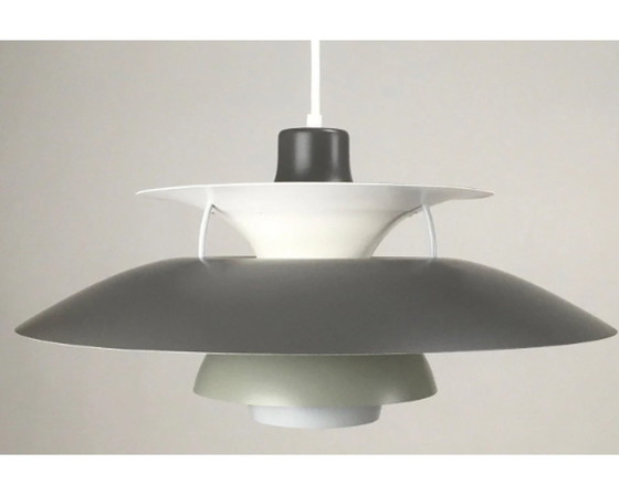Image 1 of Vintage Louis Poulsen PH5 Grey/ White